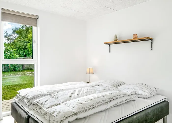 Zoya - From The Sea By Interhome *